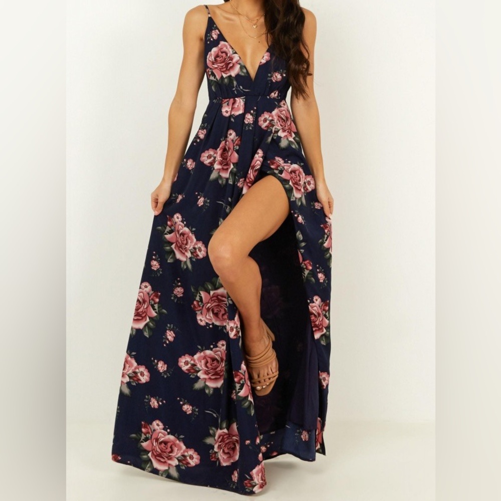 Beautiful Showpo blue and pink floral maxi dress - size 2 / small
